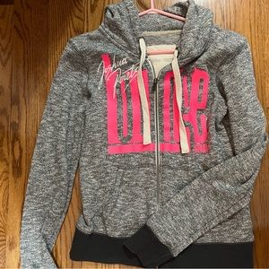 Joshua Perets sweater